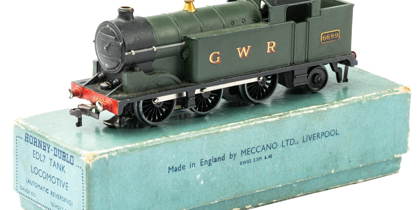 Hornby Dublo 3 Rail Pre War EDL7 GWR Loco In GWR Shirt Button Green, No.6699